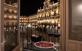 Salamanca Luxury Plaza