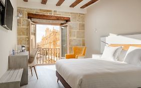 Salamanca Luxury Plaza